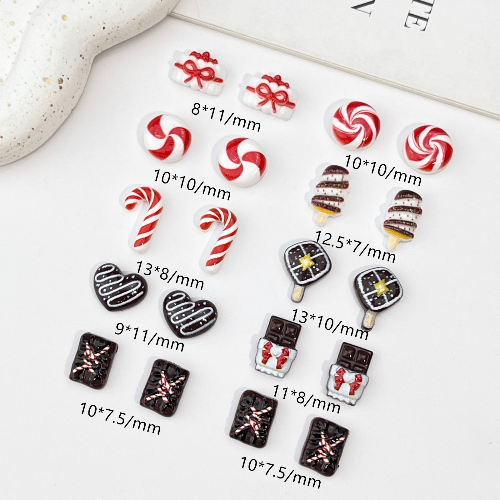 50pcs Resin Mini Cokelat Natal - Nutcracker Figurine ulasan dan harga